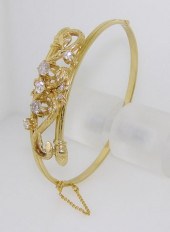 VINTAGE 18K YELLOW GOLD DIAMON