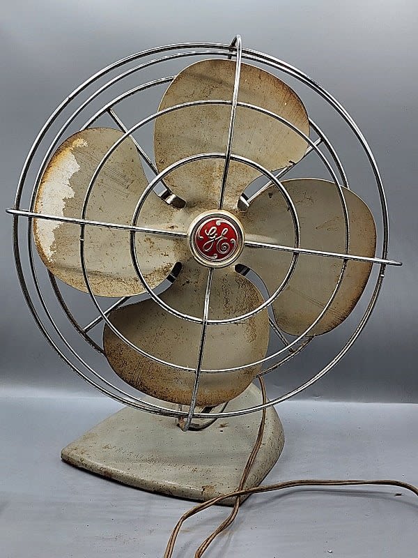 Vintage 1950s GE Oscillating Fan in