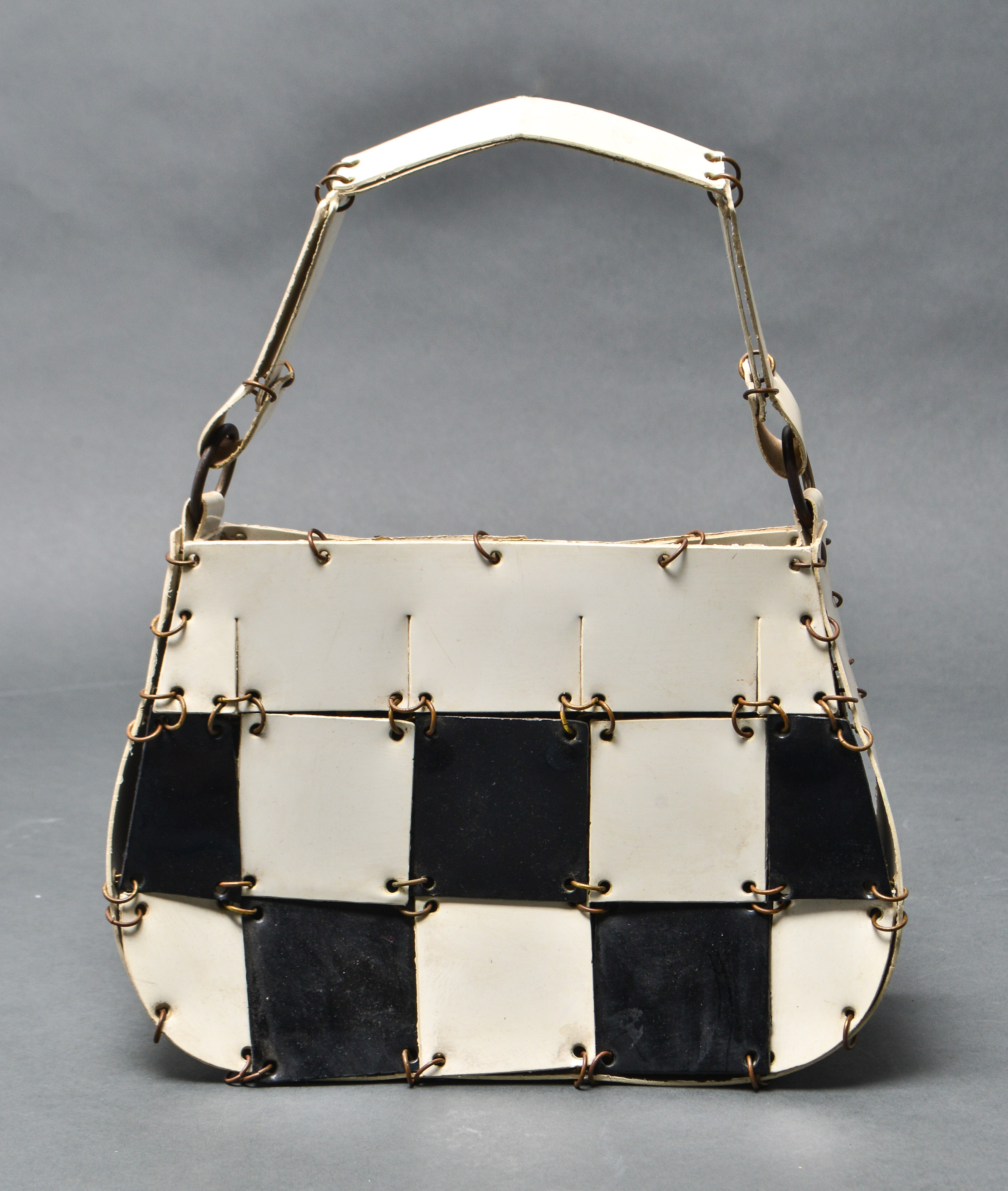 VINTAGE 1960'S BLACK & WHITE MOD