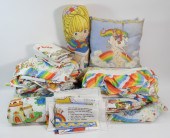 VINTAGE 1983 RAINBOW BRITE BED