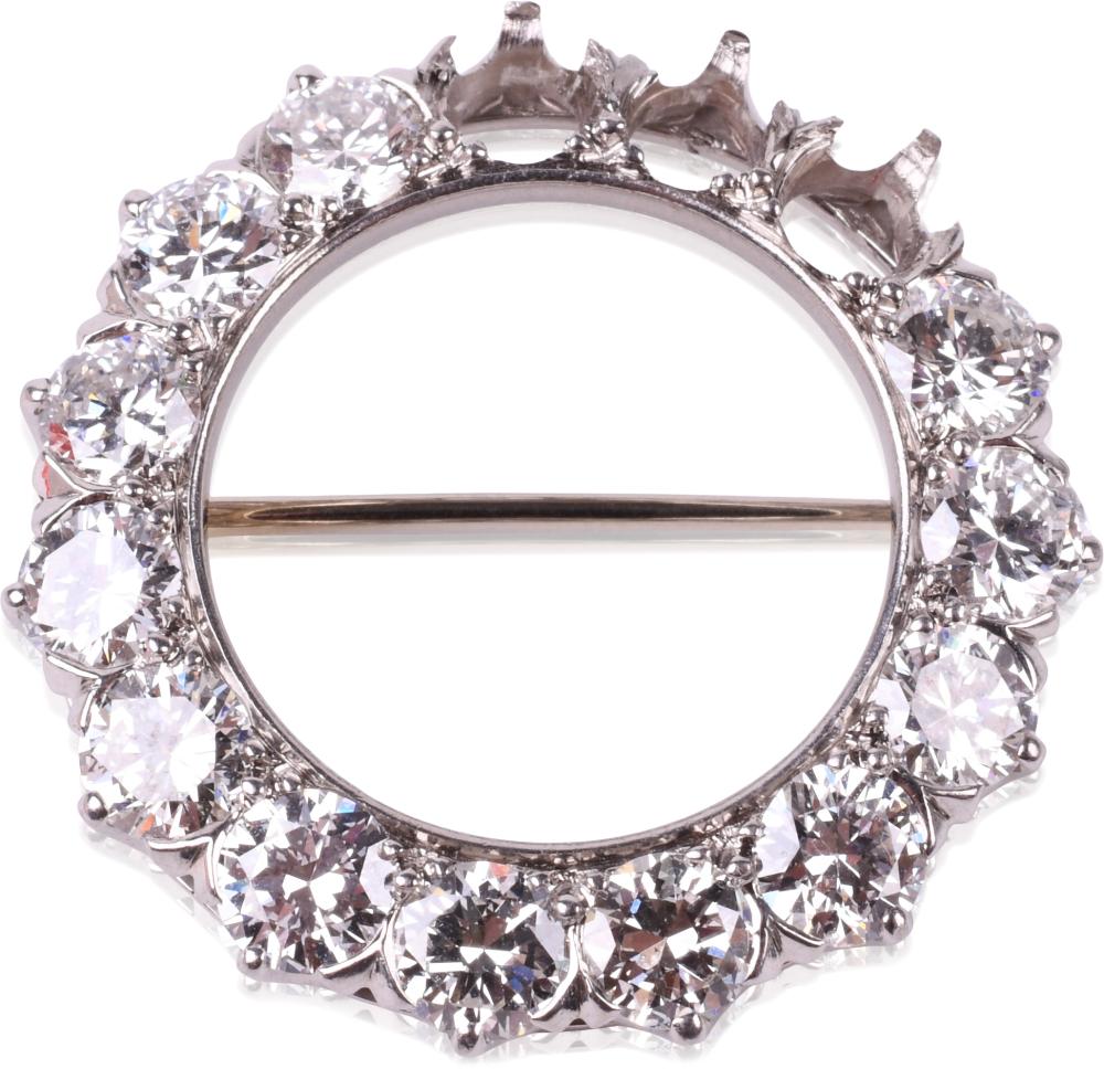 VINTAGE 6 CARAT DIAMOND AND 18K