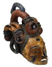VINTAGE AFRICAN CARVED 21 INCH