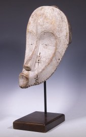 VINTAGE AFRICAN MASK ON STAND