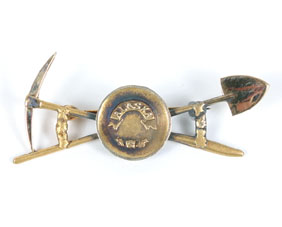 Vintage Alaska Gold Rush 10K gold
