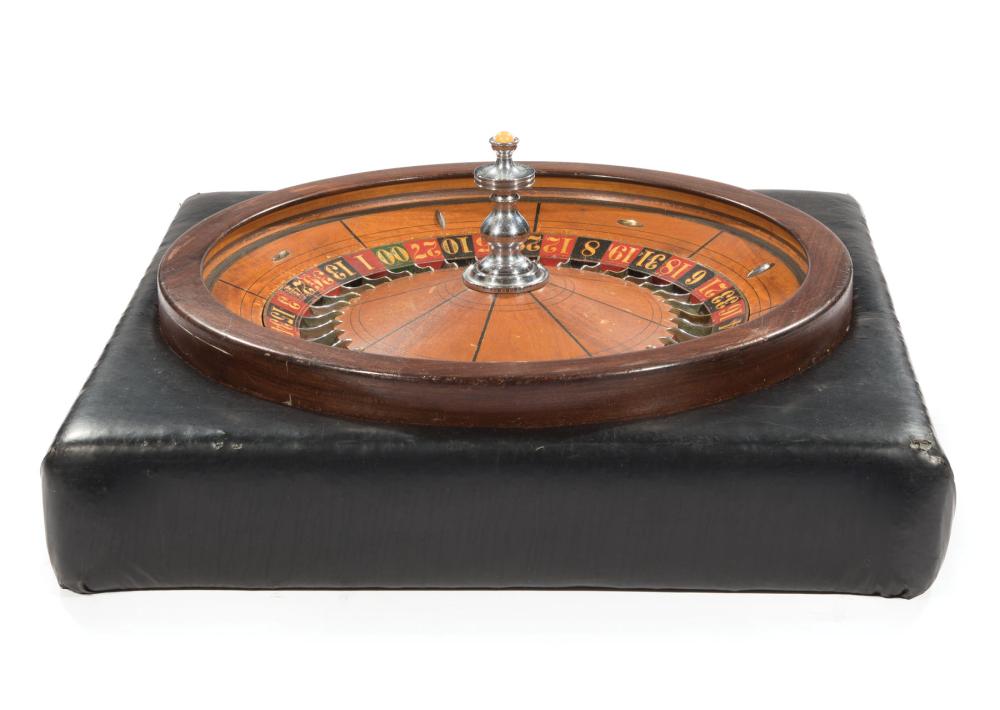 VINTAGE AMERICAN MAPLE, MAHOGANY