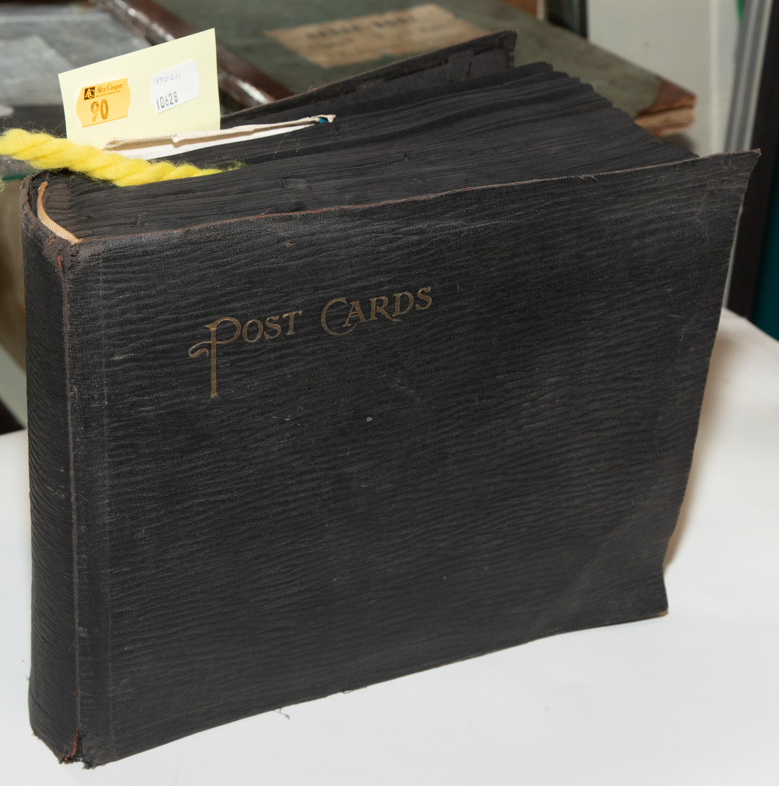 VINTAGE AMERICAN POSTCARD ALBUM
