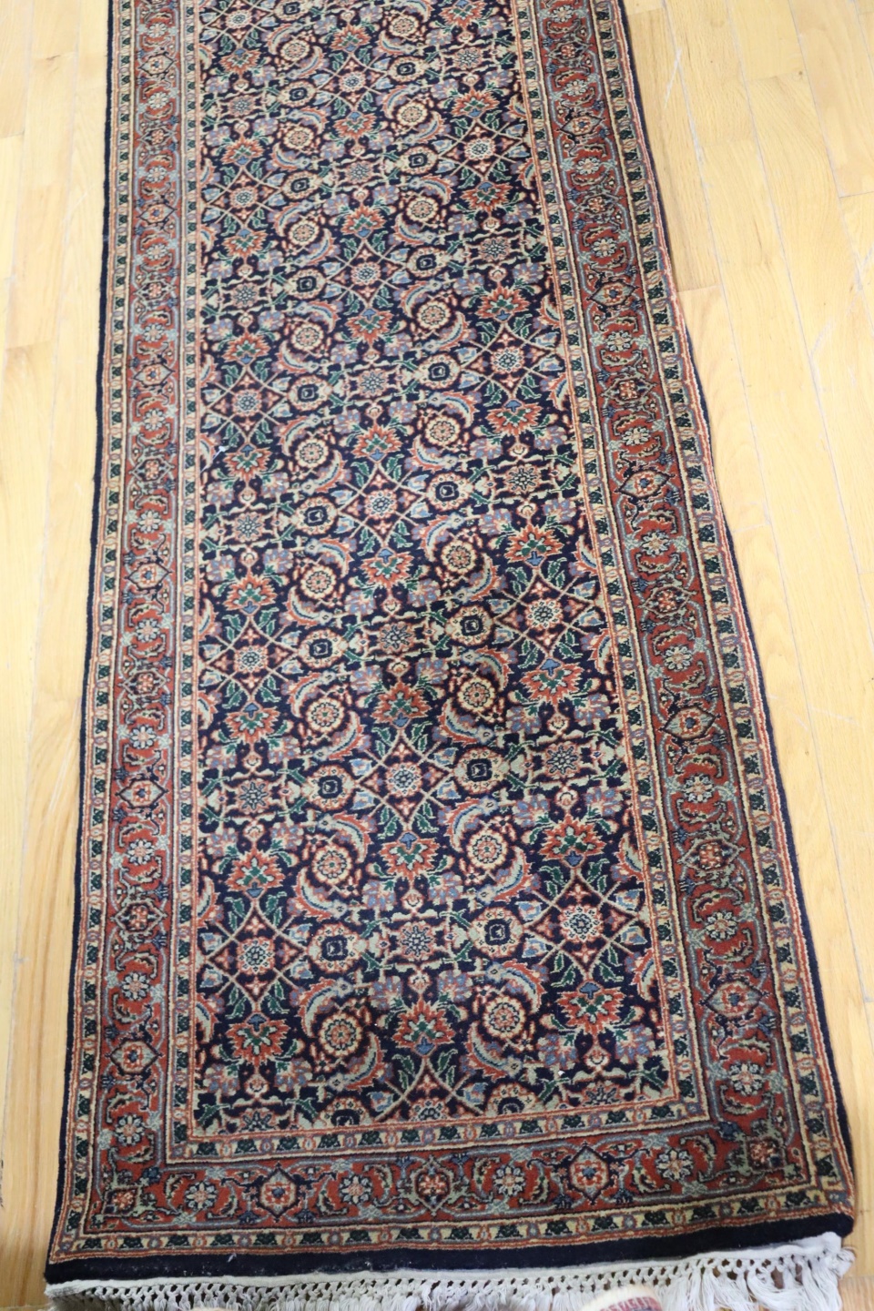 VINTAGE AND FINELY HAND KNOTTED