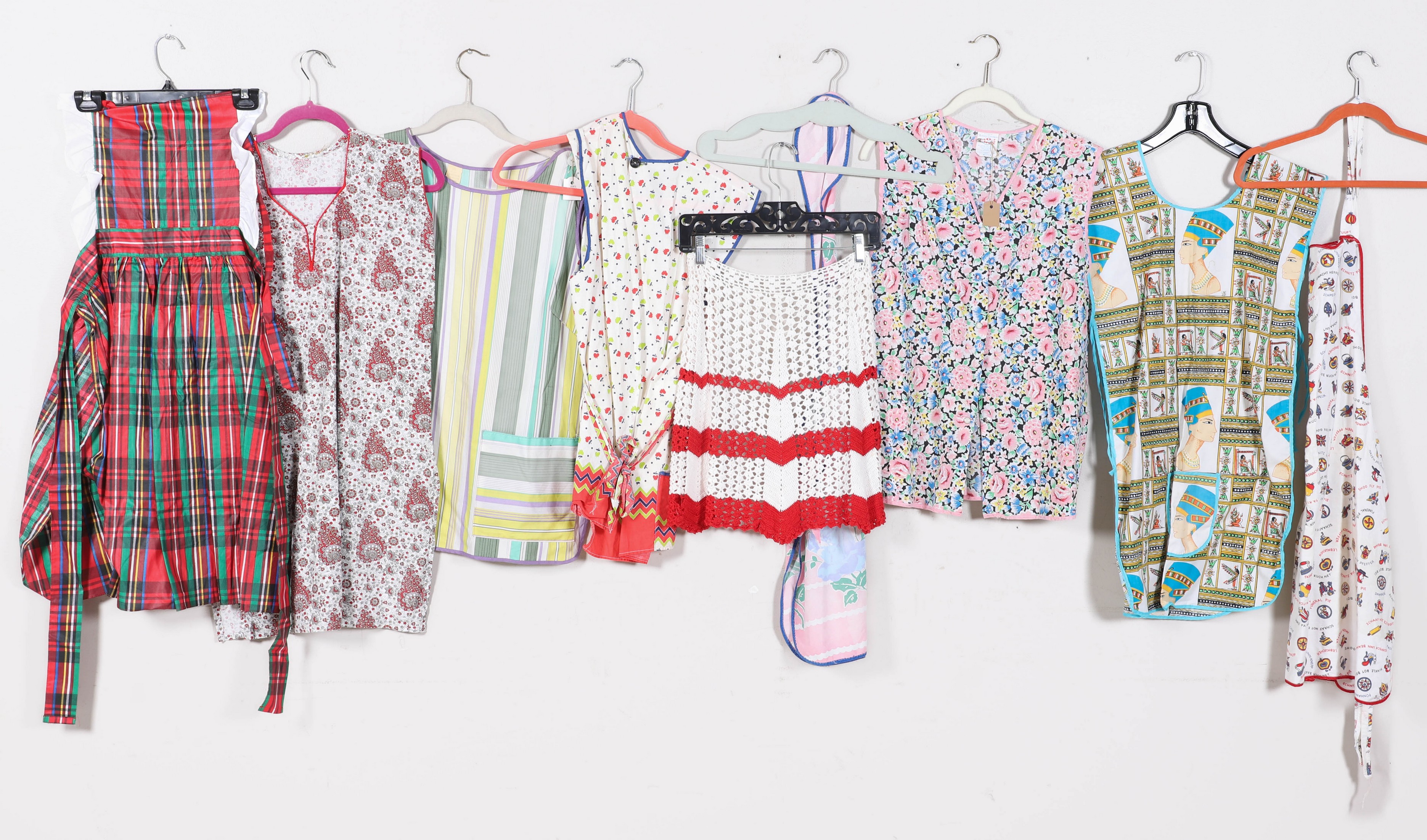 Vintage apron group to include