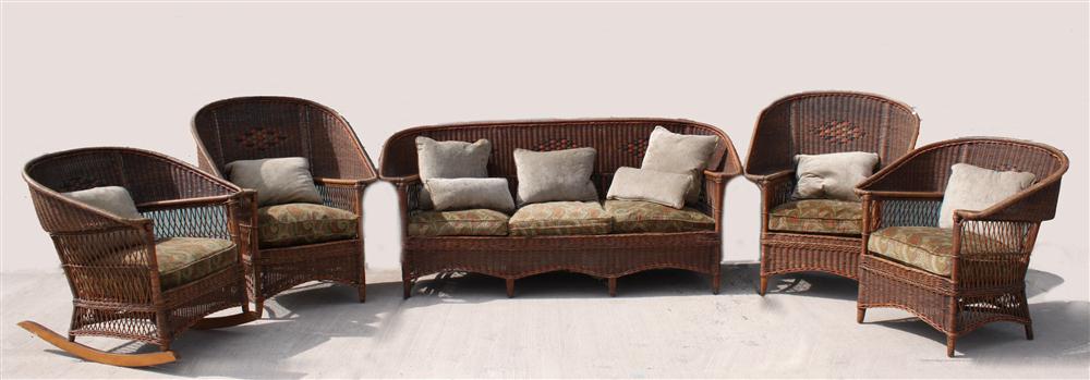 VINTAGE ART DECO FIVE PIECE GREEN