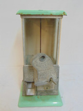 VINTAGE ART DECO GUMBALL MACHI