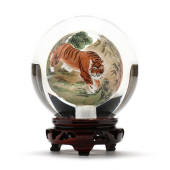 VINTAGE ASIAN ORB GLASS PAPERW