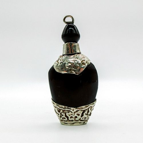 VINTAGE ASIAN STYLE BLACK AND