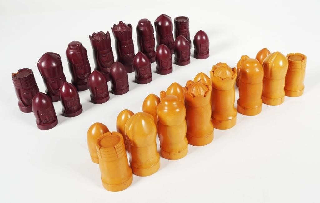 VINTAGE BAKELITE CHESS SET,