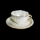 VINTAGE BELLEEK POTTERY CUP AN