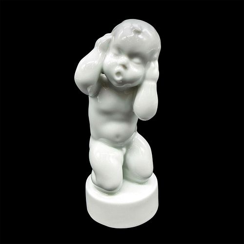 VINTAGE BING & GRONDAHL FIGURINE,
