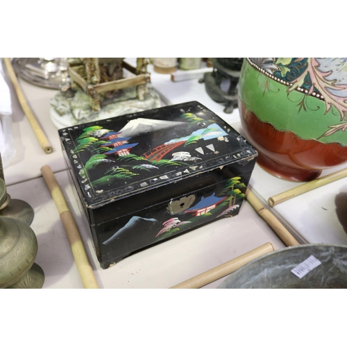 Vintage black painted Jewellery