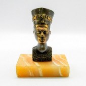 VINTAGE BRONZE EGYPTIAN QUEEN