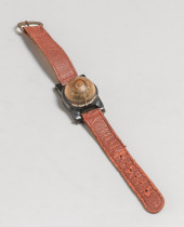VINTAGE BUBBLE WRIST COMPASS C