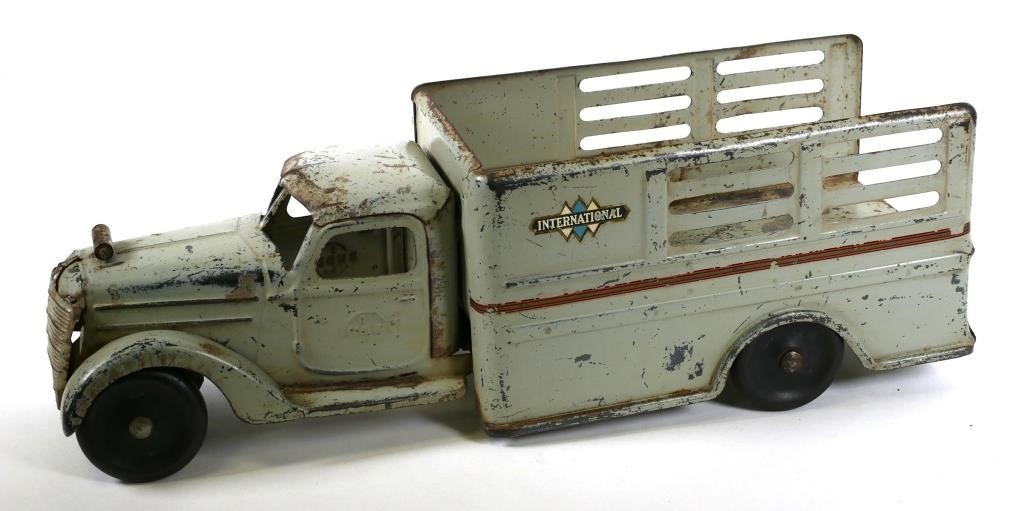 VINTAGE BUDDY L INTERNATIONAL