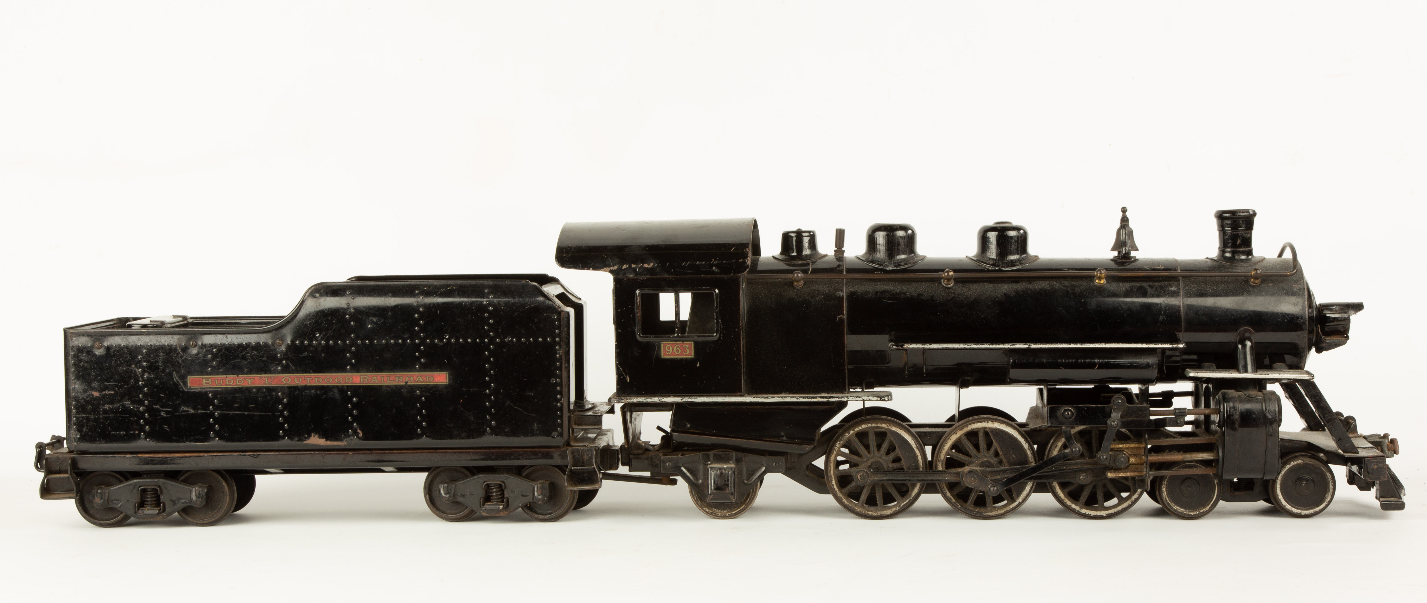 VINTAGE BUDDY L OUTSIDE TRAIN