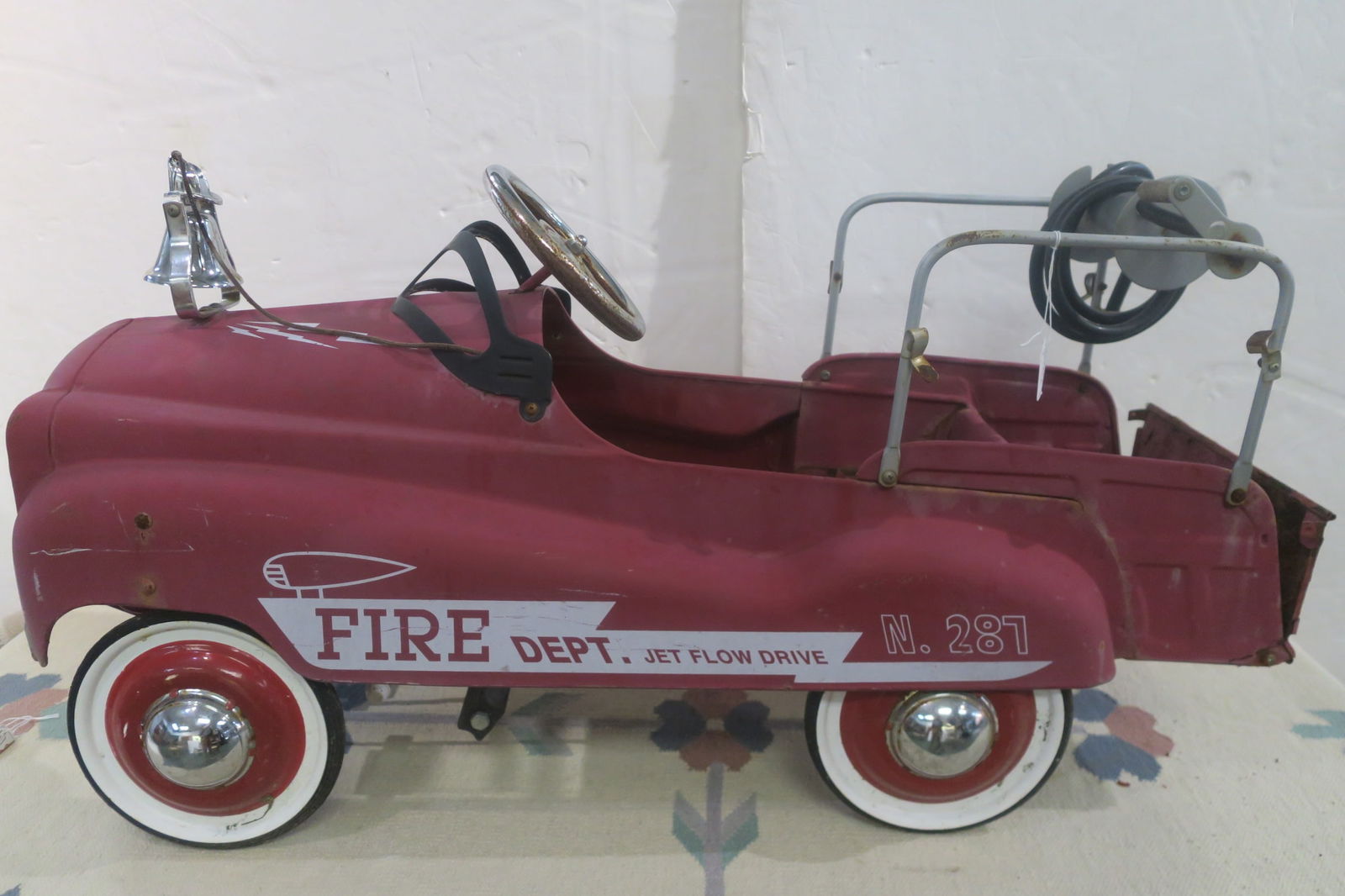 VINTAGE BURNS NOVELTY COMPANY