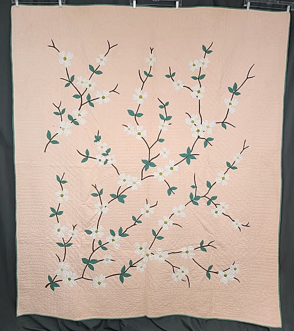 Vintage c1940 Applique Dogwood