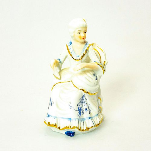VINTAGE CAPODIMONTE STYLE FIGURINE,