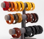 VINTAGE CARVED BAKELITE BANGLE