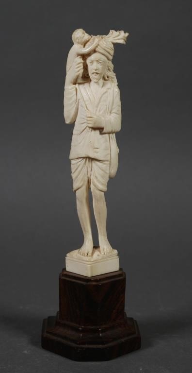 VINTAGE CARVED IVORY MAN &