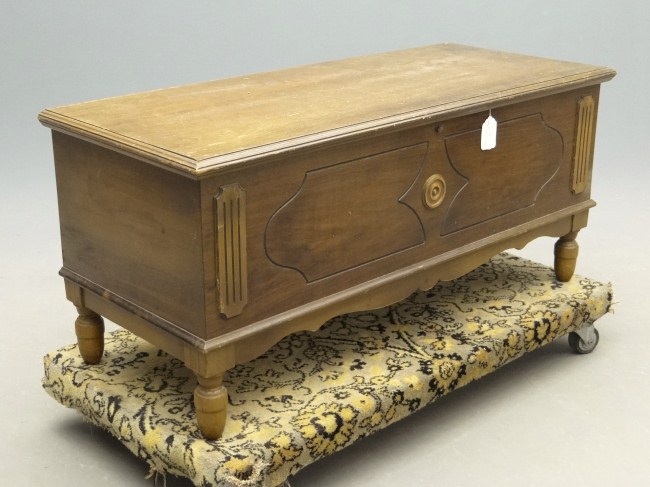 Vintage cedar chest. 48'' W 20''