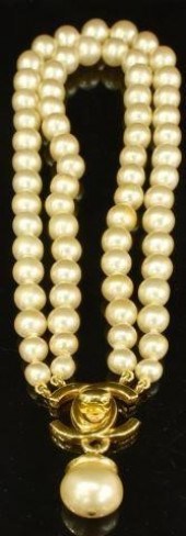 VINTAGE CHANEL DOUBLE STRAND F
