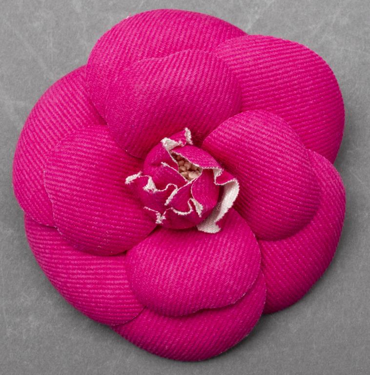 VINTAGE CHANEL PINK CAMELLIA FLOWER