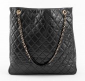 VINTAGE CHANEL QUILTED BLACK L