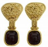 VINTAGE CHANEL RED GRIPOIX CLI