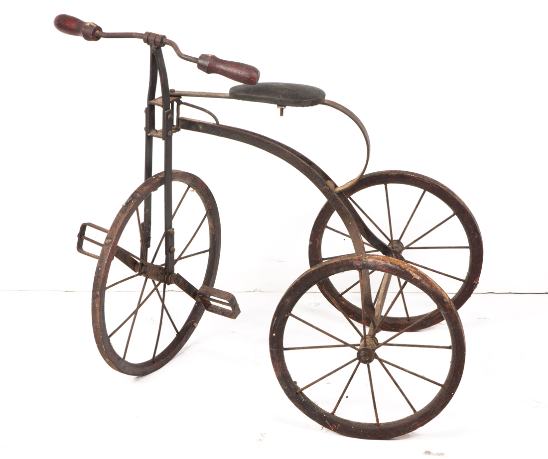 VINTAGE CHILD'S TRICYCLE Vintage