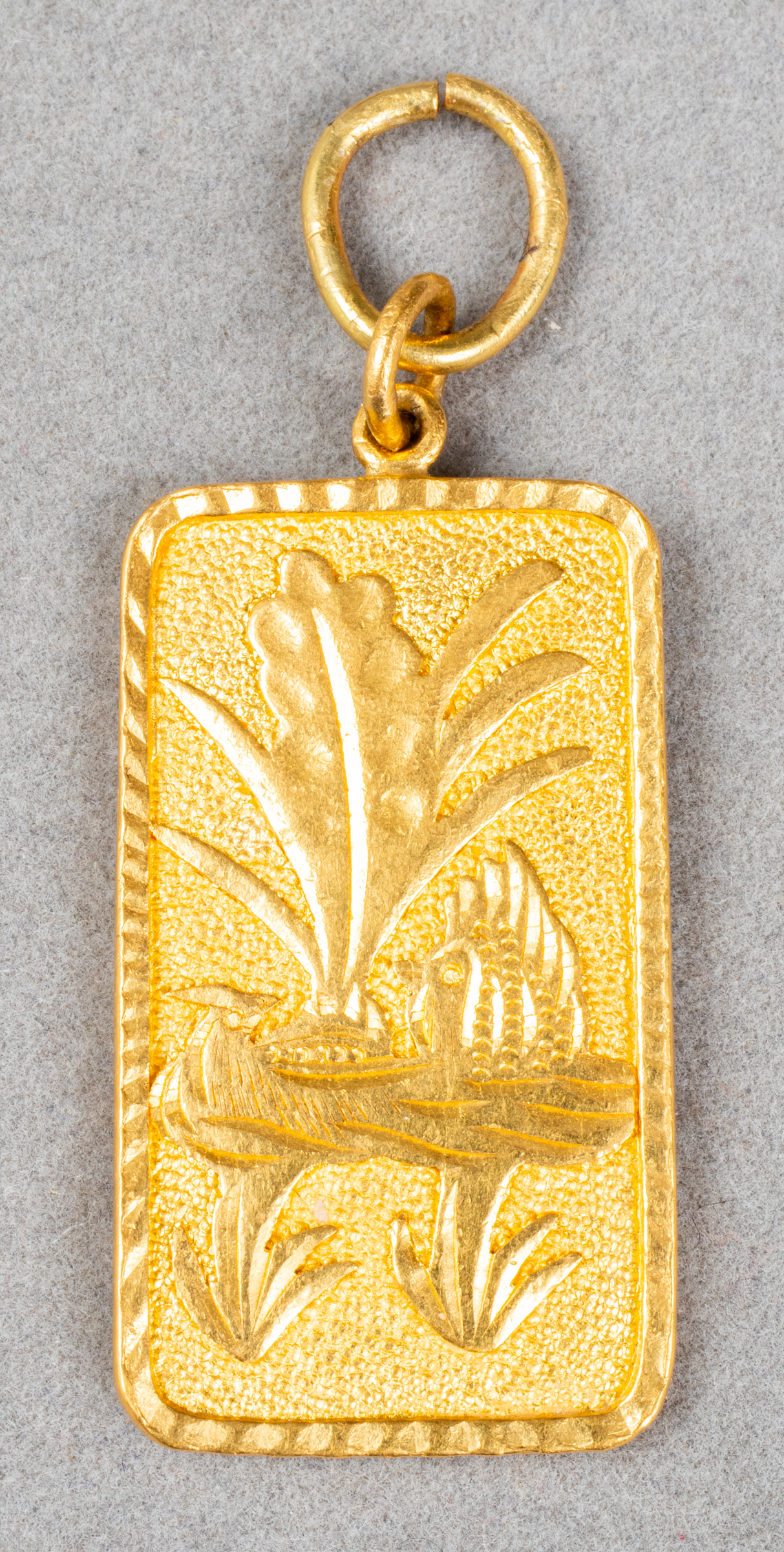 VINTAGE CHINESE 24K FINE GOLD