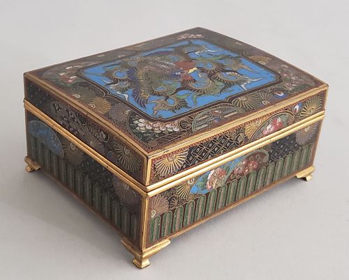 VINTAGE CHINESE CLOISONNé