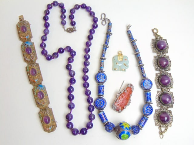 VINTAGE CHINESE JEWELRY TO