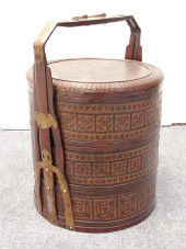VINTAGE CHINESE RATTAN TIERED