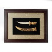 VINTAGE CHINESE RESIN CARVED D