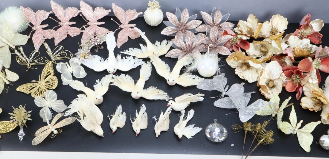 VINTAGE CHRISTMAS DECORATIONS,