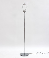 VINTAGE CHROME FLOOR LAMP<br>C