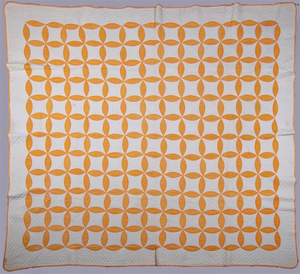 VINTAGE CIRCLE UPON CIRCLE PIECED