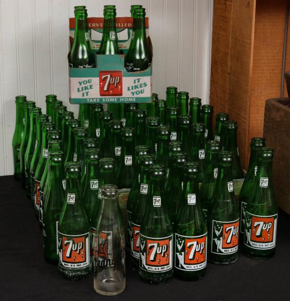 VINTAGE COLLECTIBLE 7-UP BOTTLES