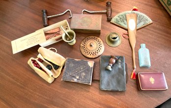 Vintage collectibles, including: