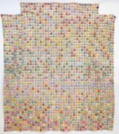 VINTAGE COLORFUL YOYO QUILT CO