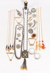 VINTAGE COSTUME JEWELRY AND AC
