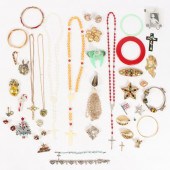 VINTAGE COSTUME JEWELRY AND AC