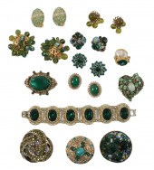VINTAGE COSTUME JEWELRY GROUP