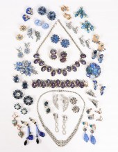 VINTAGE COSTUME JEWELRY GROUP